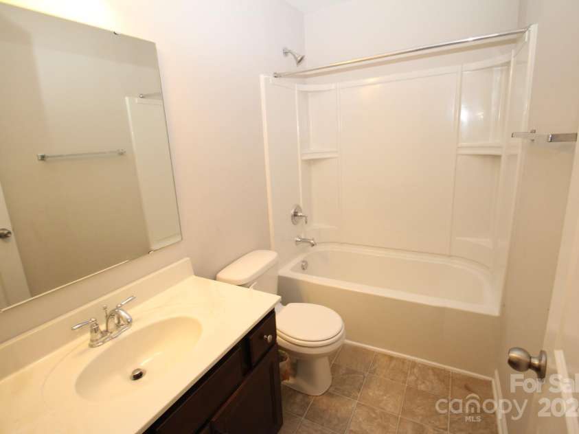 628 Barcroft Lane, Fort Mill, SC 29715.  MLS# CAR4191272, YatesRealty ID 4731. 
