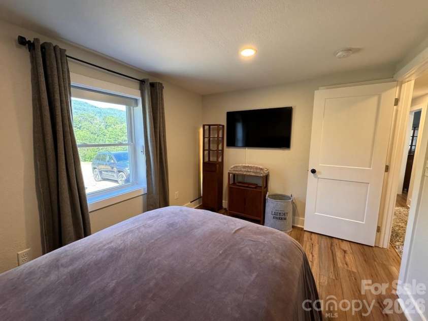 255 Dix Creek No 1 Road, Leicester, NC 28748.  MLS# CAR4418528, YatesRealty ID 47311. 