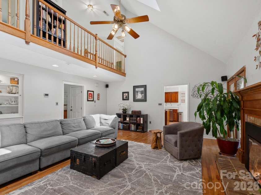 36 Windsong Drive, Fairview, NC 28730.  MLS# CAR4418309, YatesRealty ID 47314. 
