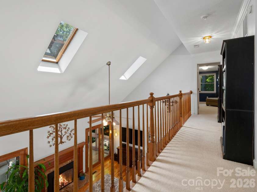 36 Windsong Drive, Fairview, NC 28730.  MLS# CAR4418309, YatesRealty ID 47314. 