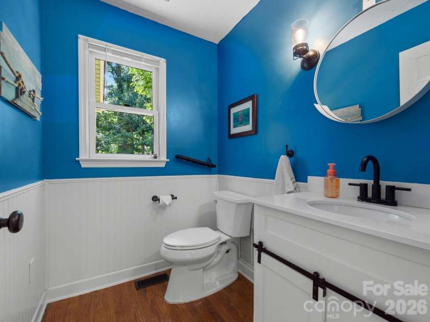 36 Windsong Drive, Fairview, NC 28730.  MLS# CAR4418309, YatesRealty ID 47314. Half bath on main