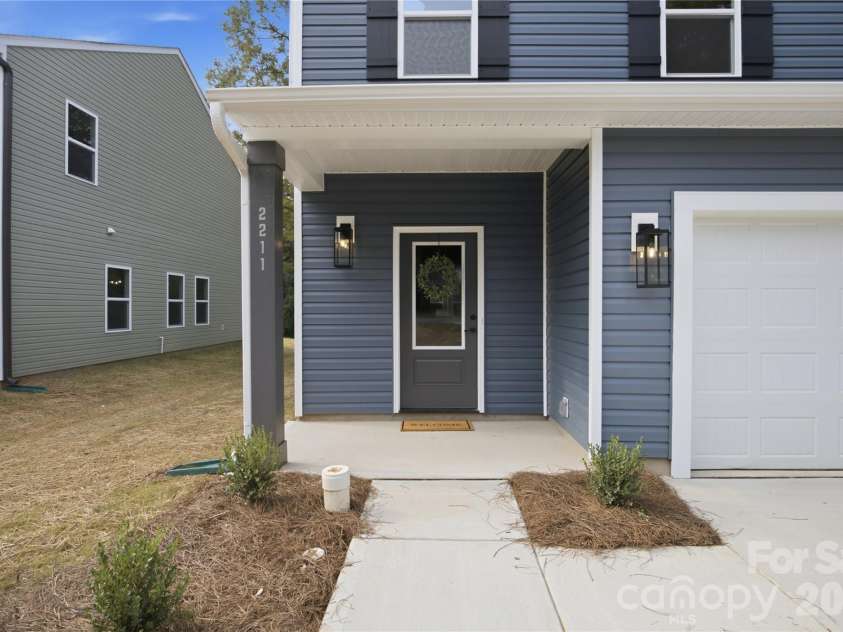 2211 Seventh Avenue, Gastonia, NC 28052.  MLS# CAR4419058, YatesRealty ID 47317. 