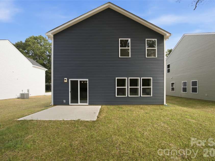 2211 Seventh Avenue, Gastonia, NC 28052.  MLS# CAR4419058, YatesRealty ID 47317. 