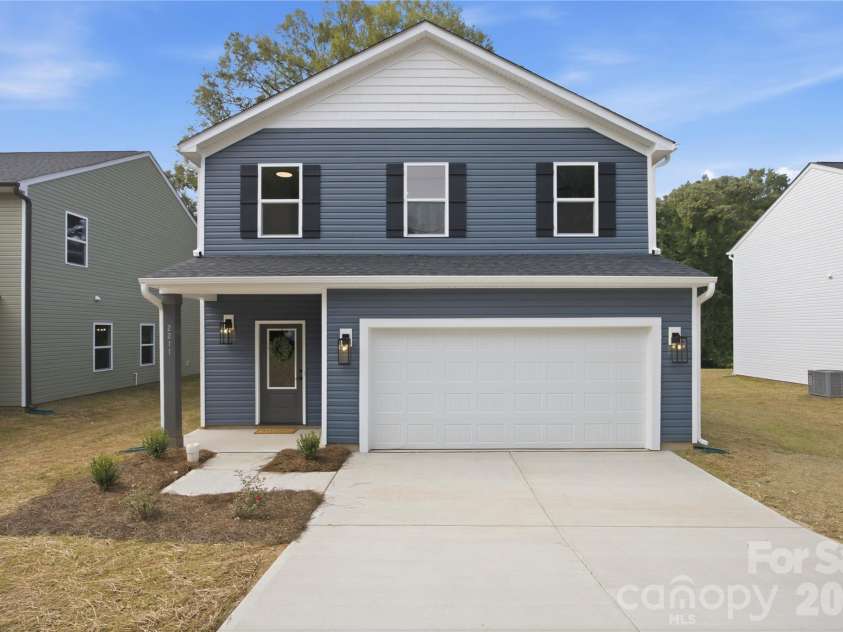 2211 Seventh Avenue, Gastonia, NC 28052.  MLS# CAR4419058, YatesRealty ID 47317. 