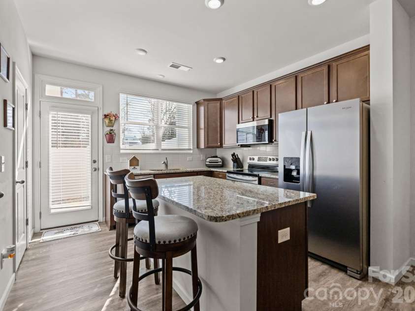 1027 Beatty Woods Drive, Belmont, NC 28012.  MLS# CAR4343551, YatesRealty ID 4732. 