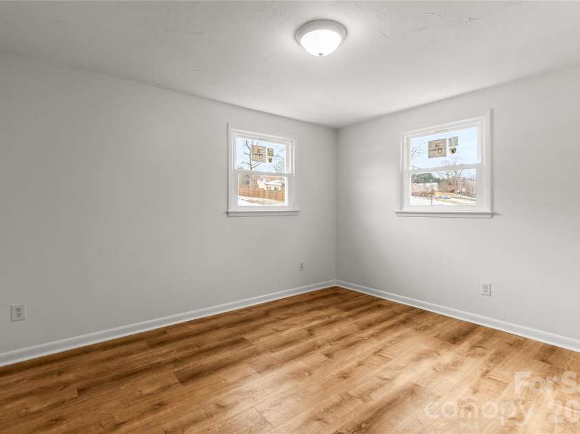 2474 Cedar Valley Drive, Conover, NC 28613.  MLS# CAR4342521, YatesRealty ID 4732. Bedroom 3