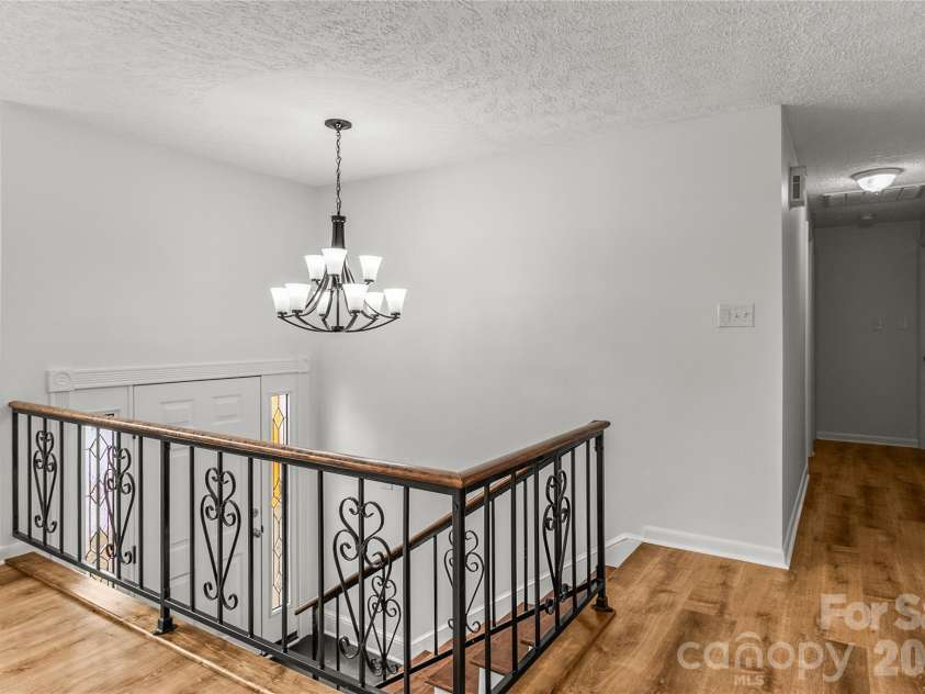 2474 Cedar Valley Drive, Conover, NC 28613.  MLS# CAR4342521, YatesRealty ID 4732. Foyer and Hallway