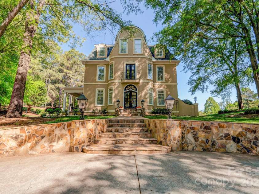 2929 Laura Road, Shelby, NC 28150.  MLS# CAR4127712, YatesRealty ID 4732. 