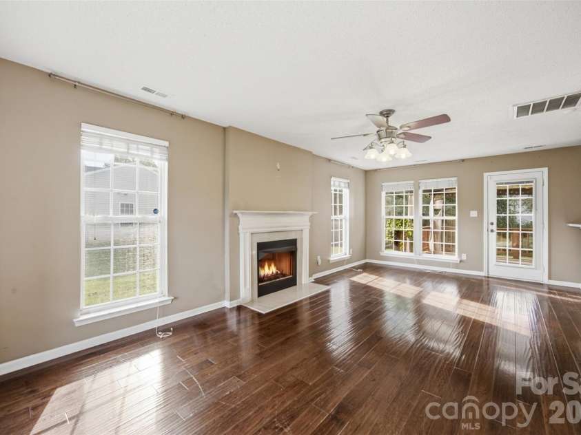 109 Clairwood Drive, Mount Holly, NC 28120.  MLS# CAR4412203, YatesRealty ID 47320. 