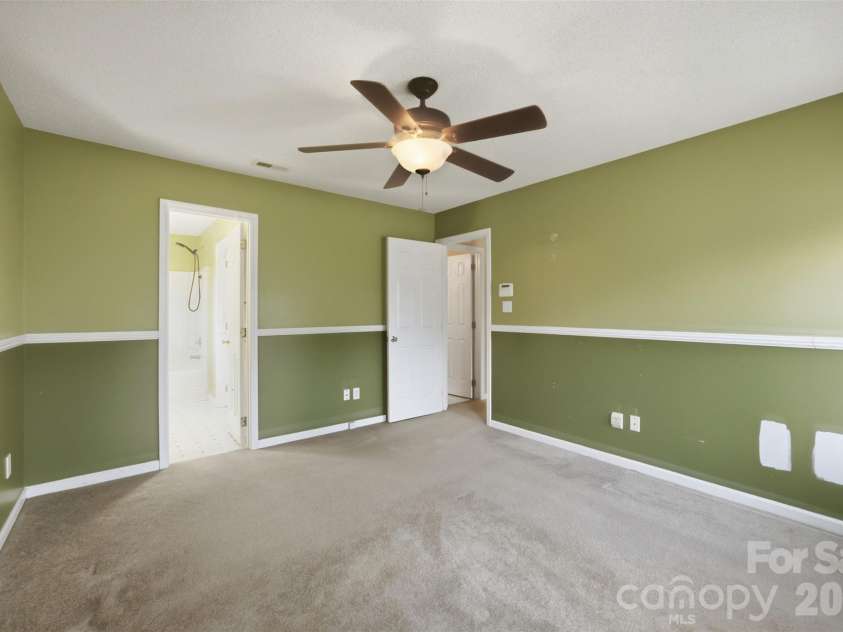109 Clairwood Drive, Mount Holly, NC 28120.  MLS# CAR4412203, YatesRealty ID 47320. 