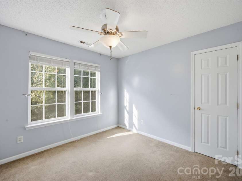 109 Clairwood Drive, Mount Holly, NC 28120.  MLS# CAR4412203, YatesRealty ID 47320. 