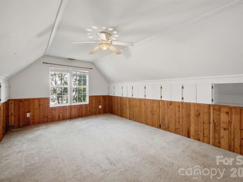 109 Clairwood Drive, Mount Holly, NC 28120.  MLS# CAR4412203, YatesRealty ID 47320. 