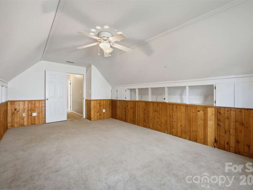 109 Clairwood Drive, Mount Holly, NC 28120.  MLS# CAR4412203, YatesRealty ID 47320. 