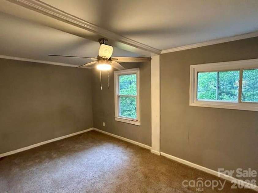 62 Kinard Lane, Penrose, NC 28766.  MLS# CAR4418956, YatesRealty ID 47323. BR2