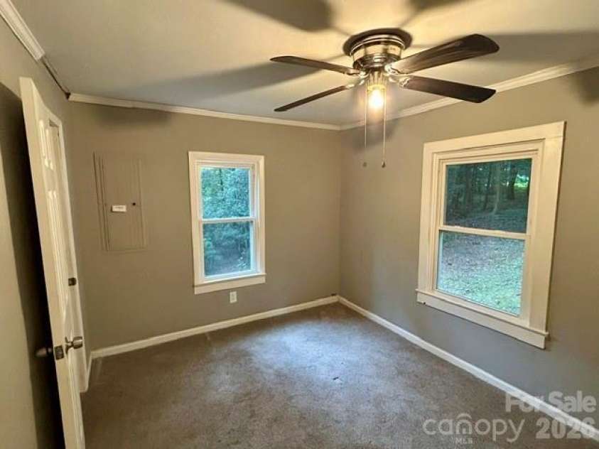 62 Kinard Lane, Penrose, NC 28766.  MLS# CAR4418956, YatesRealty ID 47323. BR3