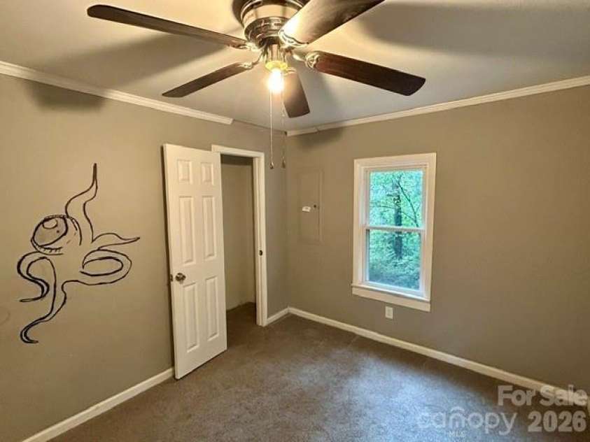 62 Kinard Lane, Penrose, NC 28766.  MLS# CAR4418956, YatesRealty ID 47323. BR3