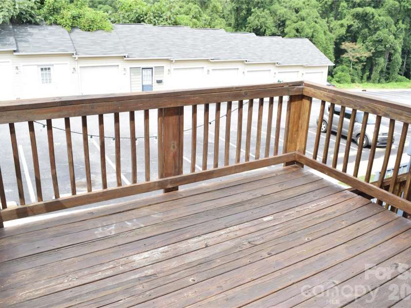 113 Steam Engine Drive, Mooresville, NC 28115.  MLS# CAR4418818, YatesRealty ID 47324. 