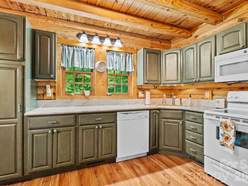 162 Springtime Lane, West Jefferson, NC 28694.  MLS# CAR4419134, YatesRealty ID 47328. 