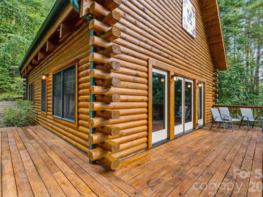 162 Springtime Lane, West Jefferson, NC 28694.  MLS# CAR4419134, YatesRealty ID 47328. 