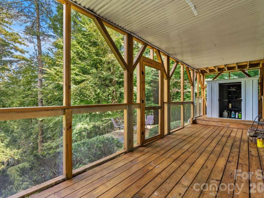 162 Springtime Lane, West Jefferson, NC 28694.  MLS# CAR4419134, YatesRealty ID 47328. 