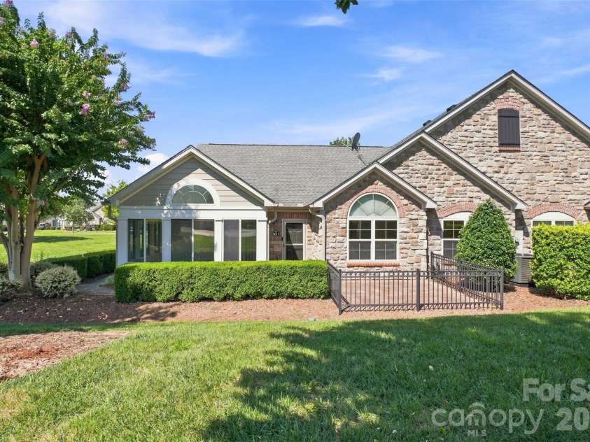 821 Ledgestone Court, Tega Cay, SC 29708.  MLS# CAR4419013, YatesRealty ID 47329. 