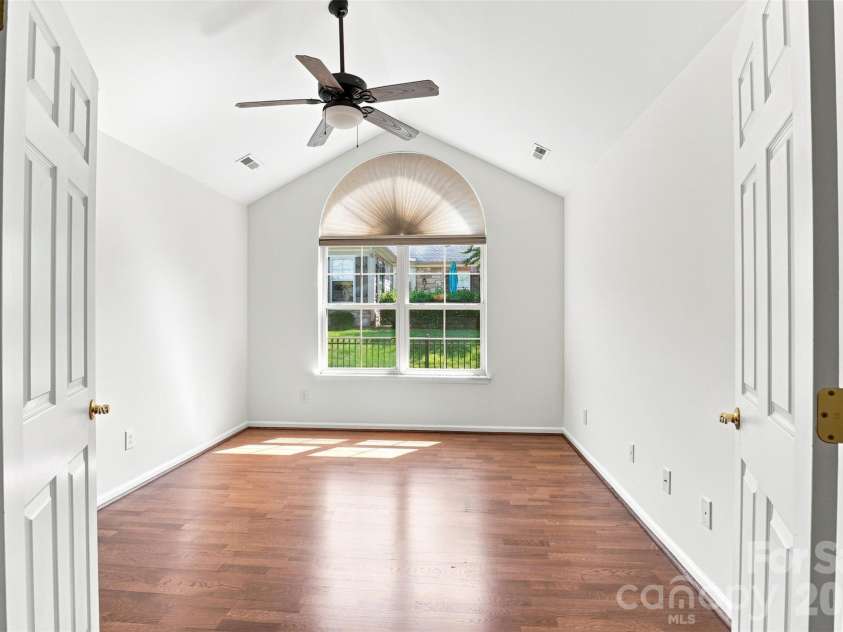 821 Ledgestone Court, Tega Cay, SC 29708.  MLS# CAR4419013, YatesRealty ID 47329. 
