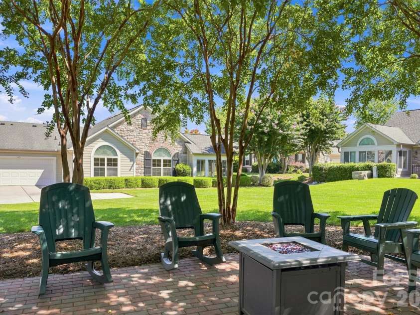 821 Ledgestone Court, Tega Cay, SC 29708.  MLS# CAR4419013, YatesRealty ID 47329. 