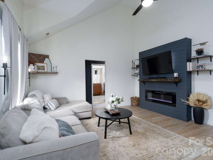 3356 Chadbury Drive, Concord, NC 28027.  MLS# CAR4413280, YatesRealty ID 47330. 
