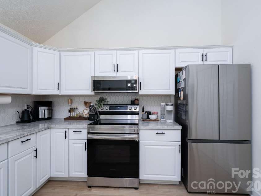 3356 Chadbury Drive, Concord, NC 28027.  MLS# CAR4413280, YatesRealty ID 47330. 