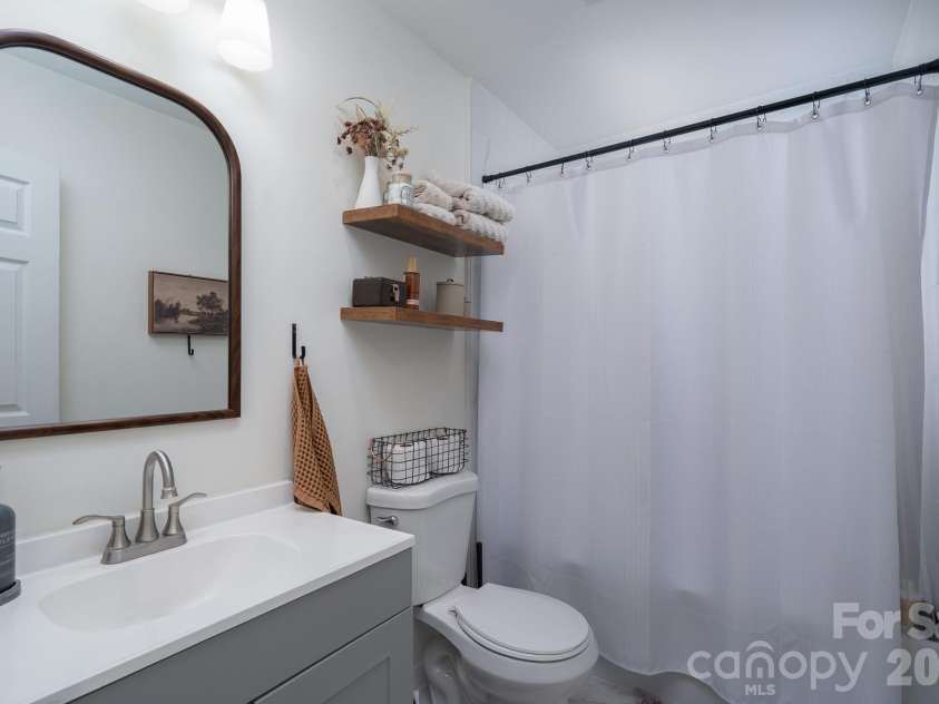 3356 Chadbury Drive, Concord, NC 28027.  MLS# CAR4413280, YatesRealty ID 47330. 