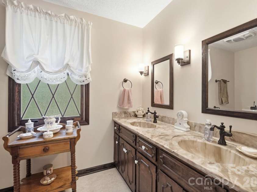 11300 NC Hwy 73 Highway, Mount Pleasant, NC 28124.  MLS# CAR4401793, YatesRealty ID 47331. 2nd Full Upstairs Bath