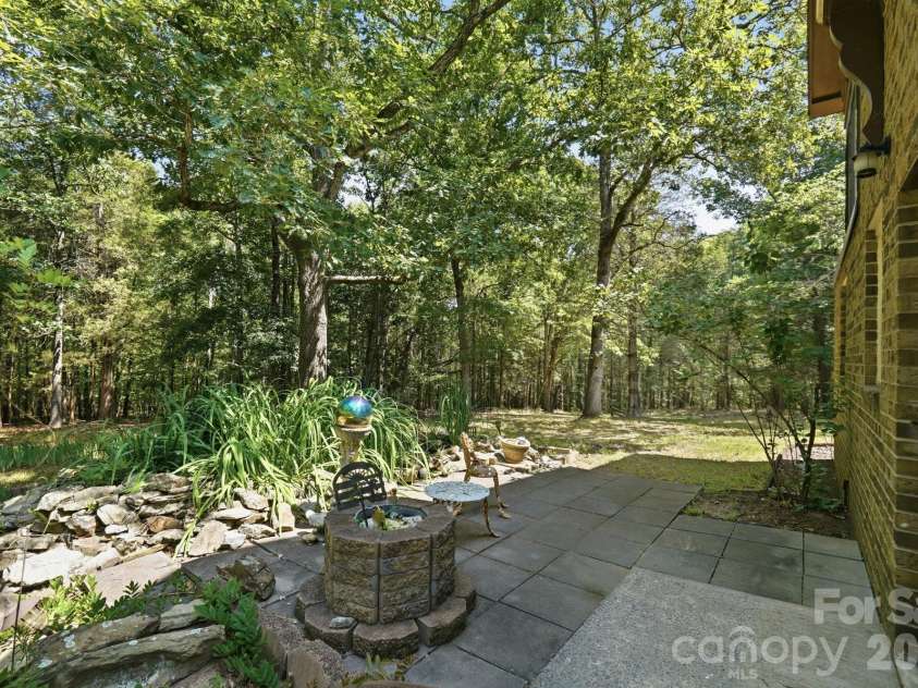 11300 NC Hwy 73 Highway, Mount Pleasant, NC 28124.  MLS# CAR4401793, YatesRealty ID 47331. Basement Exterior Entry Area