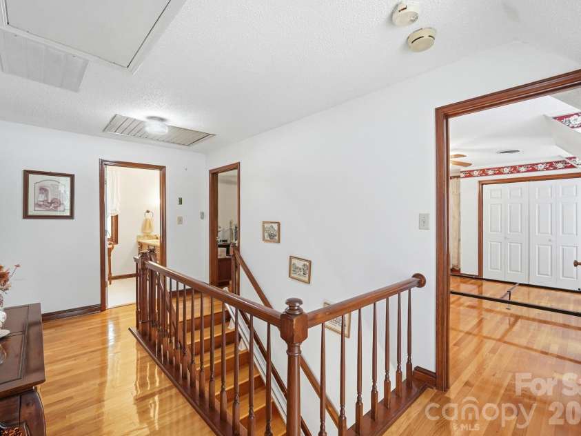11300 NC Hwy 73 Highway, Mount Pleasant, NC 28124.  MLS# CAR4401793, YatesRealty ID 47331. Upstairs Landing