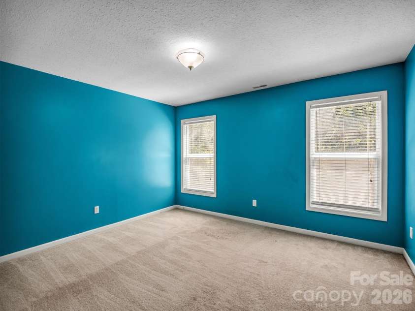 69 Ivy Lane, Fletcher, NC 28732.  MLS# CAR4417704, YatesRealty ID 47332. Bed 1