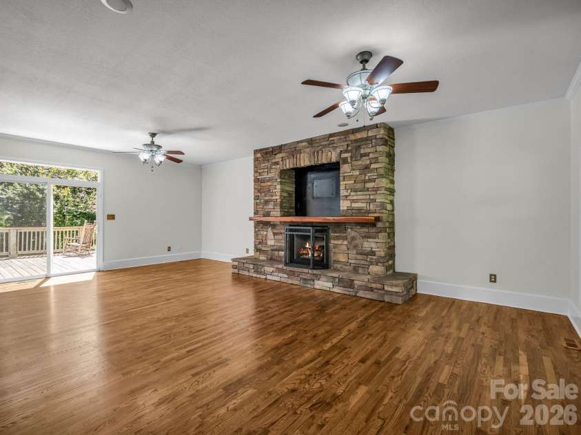 69 Ivy Lane, Fletcher, NC 28732.  MLS# CAR4417704, YatesRealty ID 47332. Living area