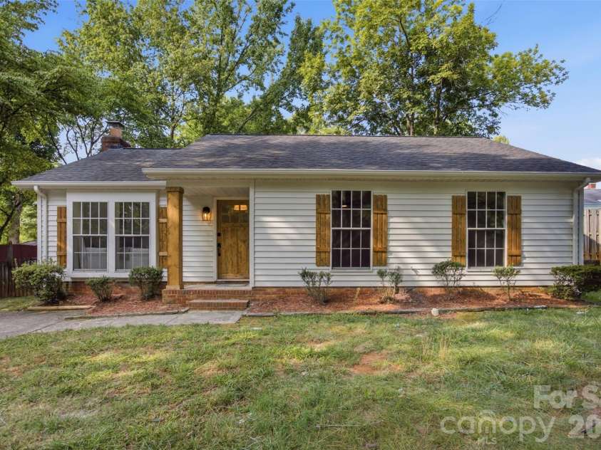 8056 Lawyers Road, Charlotte, NC 28227.  MLS# CAR4418976, YatesRealty ID 47336. 