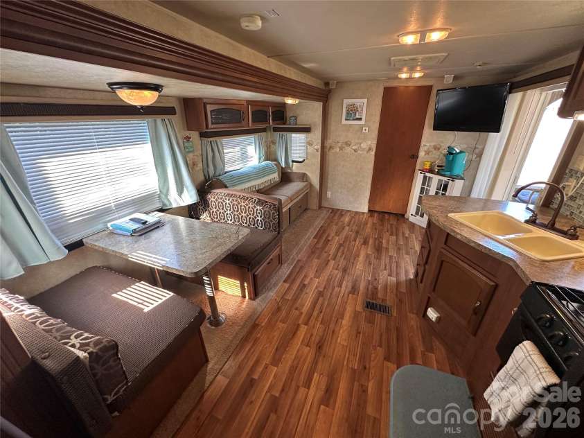 331 Mount View Lane, New London, NC 28127.  MLS# CAR4413505, YatesRealty ID 47337. 