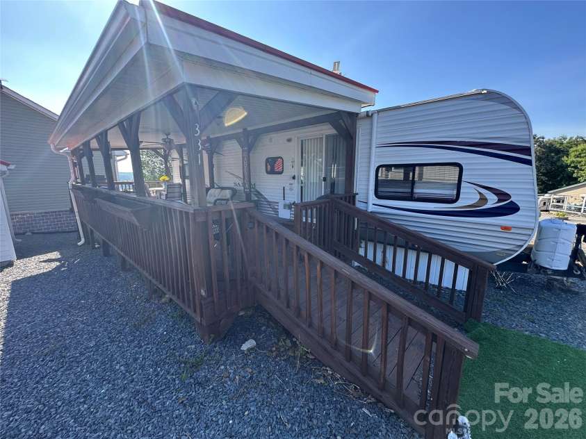 331 Mount View Lane, New London, NC 28127.  MLS# CAR4413505, YatesRealty ID 47337. 