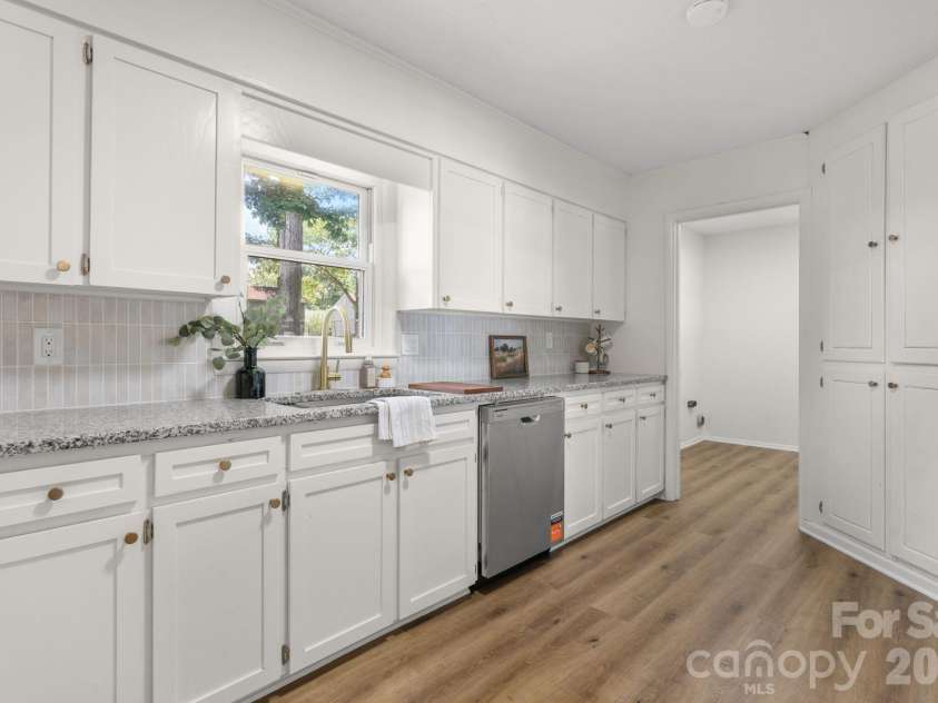 178 Trailwood Drive, Forest City, NC 28043.  MLS# CAR4417295, YatesRealty ID 47338. 