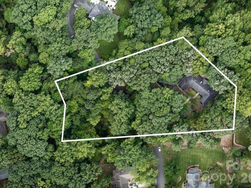 4223 Denbigh Drive, Charlotte, NC 28226.  MLS# CAR4417826, YatesRealty ID 47339. 