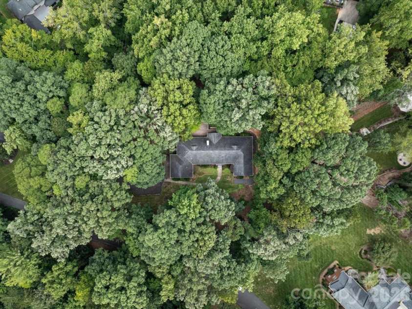 4223 Denbigh Drive, Charlotte, NC 28226.  MLS# CAR4417826, YatesRealty ID 47339. 