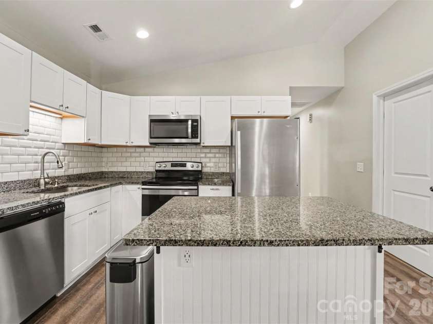 119 Wild Rose Loop, Mooresville, NC 28115.  MLS# CAR4419147, YatesRealty ID 47341. 