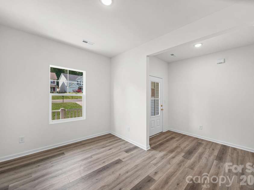 7725 Lane Drive, Charlotte, NC 28212.  MLS# CAR4395827, YatesRealty ID 47342. Foyer and Study