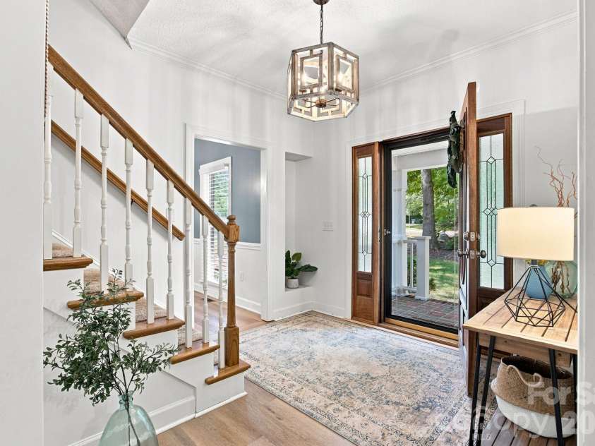 117 Carriage Lane, Salisbury, NC 28146.  MLS# CAR4418797, YatesRealty ID 47344. 