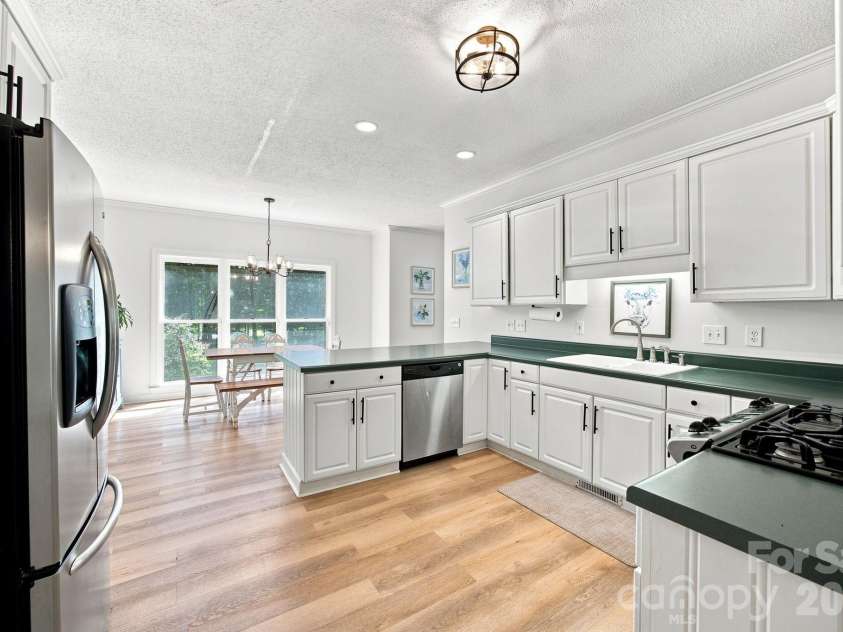 117 Carriage Lane, Salisbury, NC 28146.  MLS# CAR4418797, YatesRealty ID 47344. 