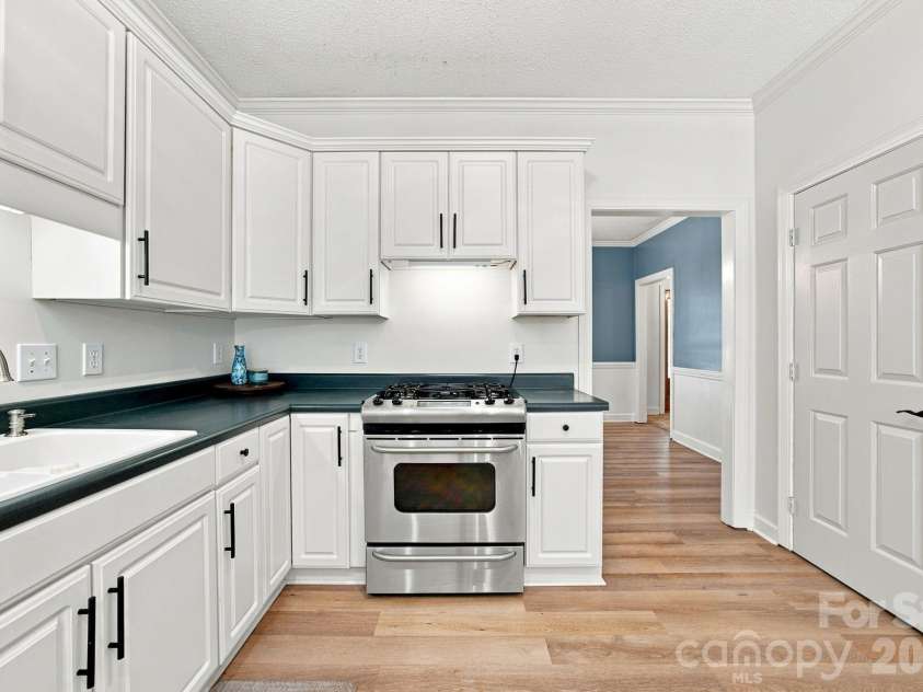 117 Carriage Lane, Salisbury, NC 28146.  MLS# CAR4418797, YatesRealty ID 47344. 