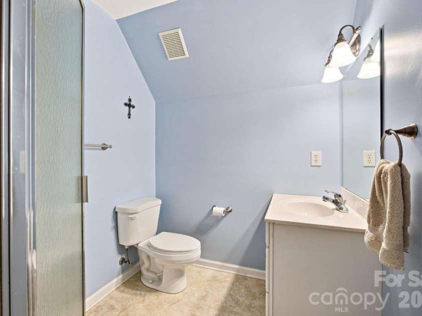 117 Carriage Lane, Salisbury, NC 28146.  MLS# CAR4418797, YatesRealty ID 47344. 