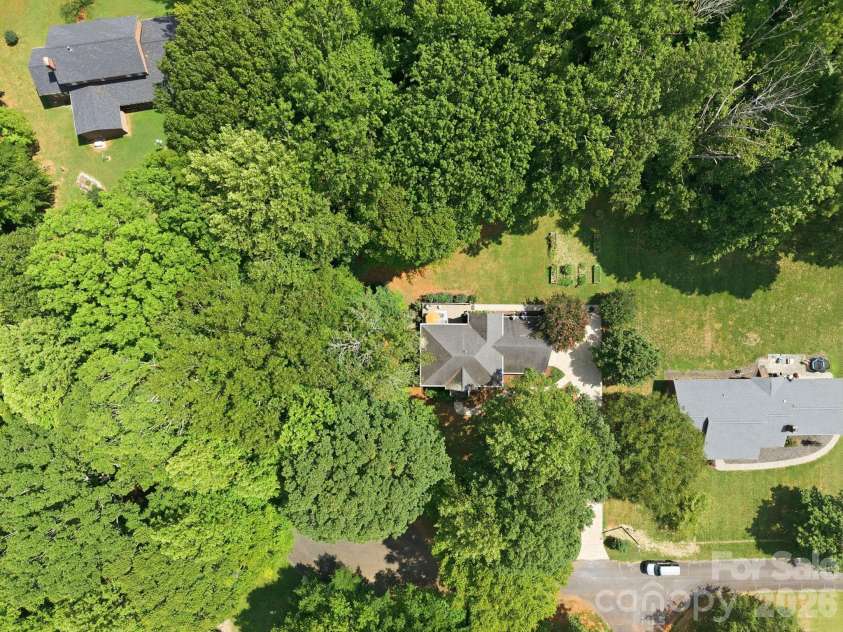 117 Carriage Lane, Salisbury, NC 28146.  MLS# CAR4418797, YatesRealty ID 47344. 