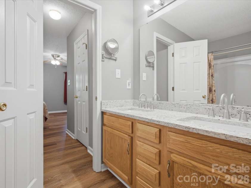 155 Grandview Road, Clover, SC 29710.  MLS# CAR4418393, YatesRealty ID 47345. 