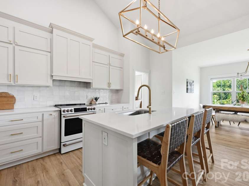215 Cal Kennedy Road, Cleveland, NC 27013.  MLS# CAR4418527, YatesRealty ID 47347. Kitchen